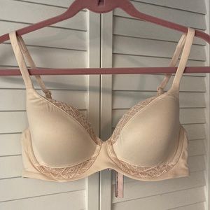 Victoria’s Secret 36C Bra